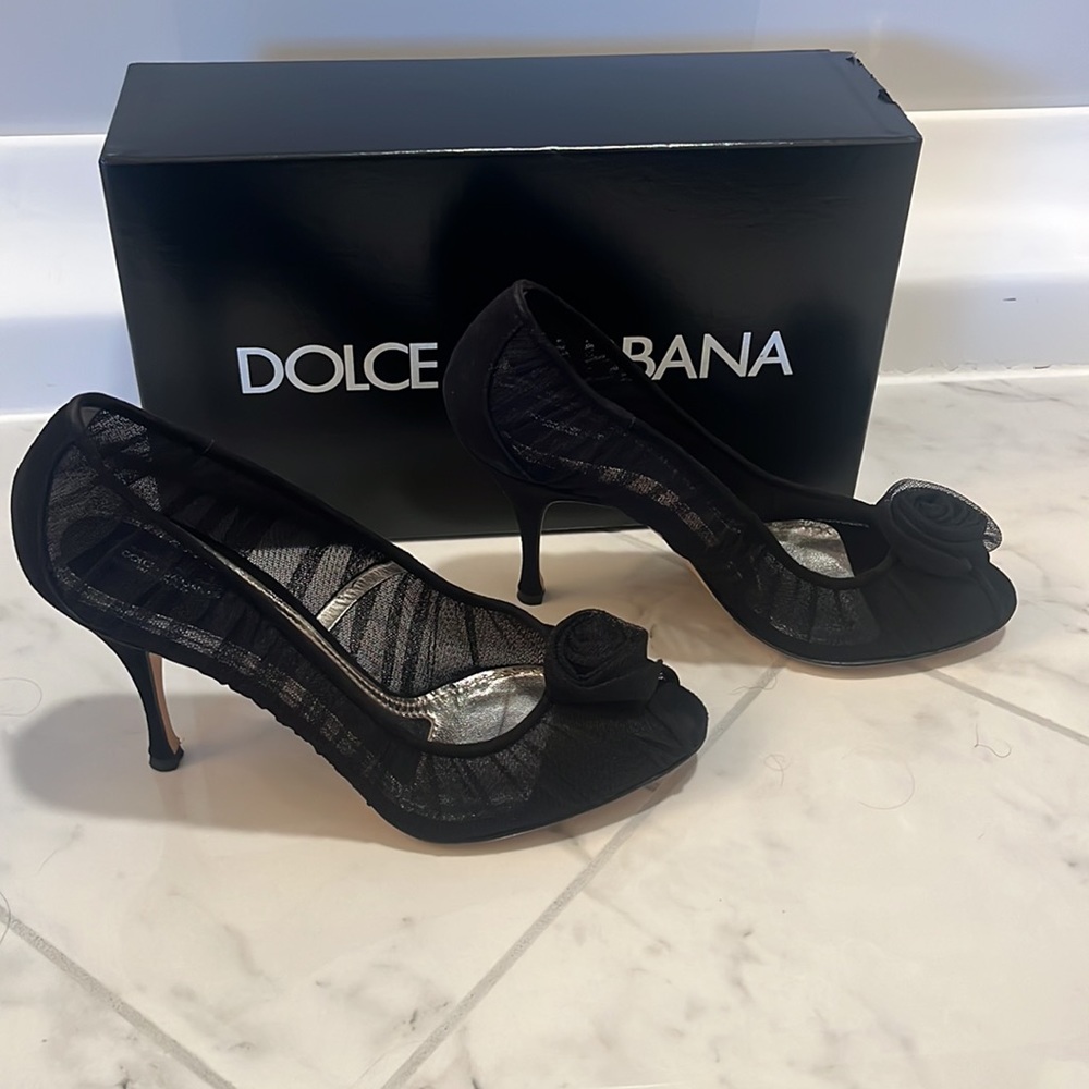 Elegant black Dolce heels - Picture 3 of 4